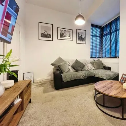 Image 4 - 82, 84 Northen Grove, Manchester, M20 2BB, United Kingdom - Apartment for sale