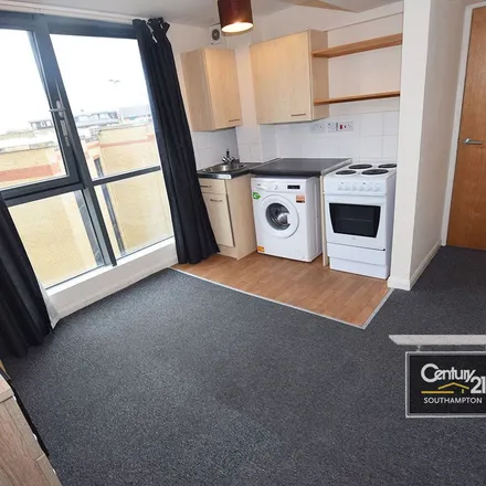Image 3 - Mede House, Salisbury Street, Bedford Place, Southampton, SO15 2TZ, United Kingdom - Apartment for rent