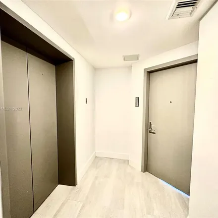 Image 1 - Aria on the Bay, 488 Northeast 18th Street, Miami, FL 33132, USA - Apartment for rent