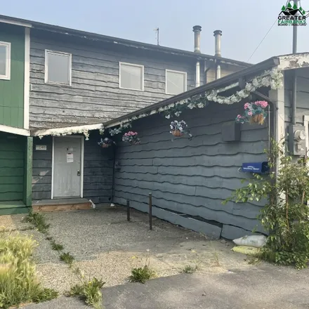 Buy this 2 bed house on 1049 27th Avenue in Fairbanks, AK 99701