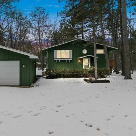 Image 1 - Highlands Trail, Menominee, WI 54135, USA - House for sale