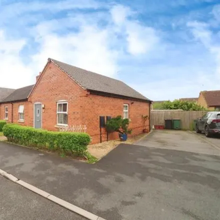 Image 2 - Spitfire Road, Castle Donington, United Kingdom - Duplex for sale