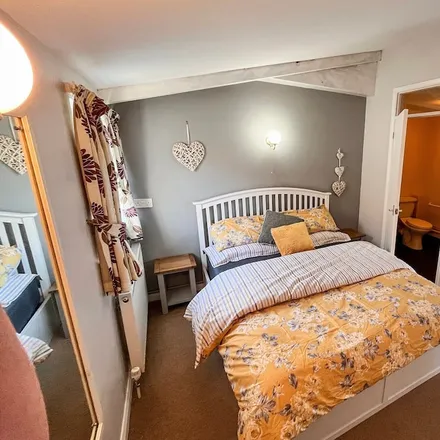 Rent this 2 bed duplex on Monk Soham in IP13 7EN, United Kingdom