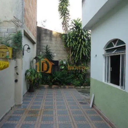 Buy this 3 bed house on Rua Grajaú in Nacional, Contagem - MG