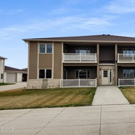 Buy this 3 bed condo on 2320 Nash Lane Shoal Loop in Mandan, ND 58554