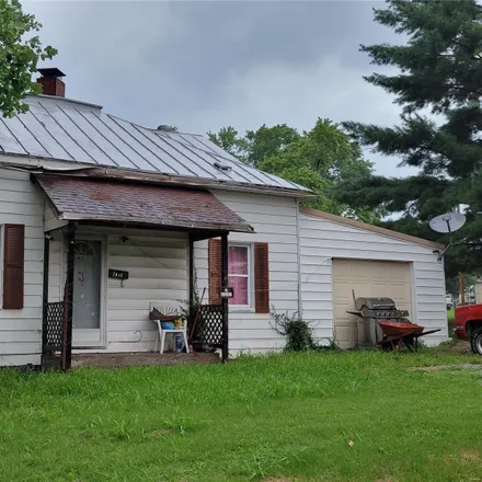 Buy this 3 bed house on 1461 Riechman Street in Chester, IL 62233