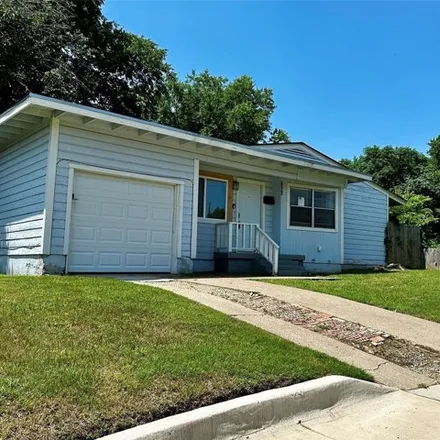 Image 3 - 1708 Colvin St, Fort Worth, Texas, 76104 - House for sale