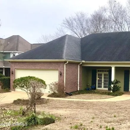 Buy this 3 bed house on 348 Indian Hills Drive in Lauderdale County, MS 39305