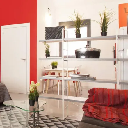 Rent this studio apartment on Madrid in Travesía Vázquez de Mella, 2