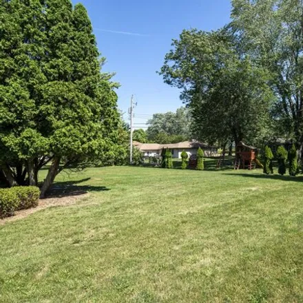 Image 4 - 160 Betty Lane, Brookfield, WI 53005, USA - House for sale