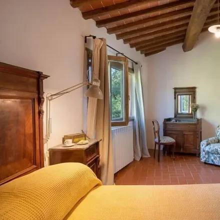 Rent this 5 bed house on 52028 Terranuova Bracciolini AR