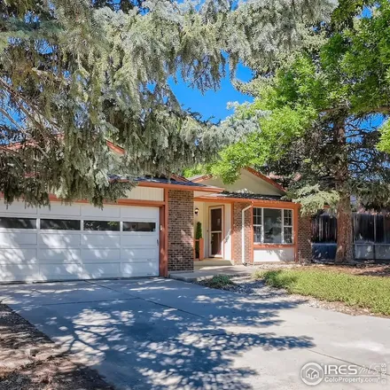 Image 2 - 3825 Columbia Drive, Longmont, CO 80503, USA - House for sale