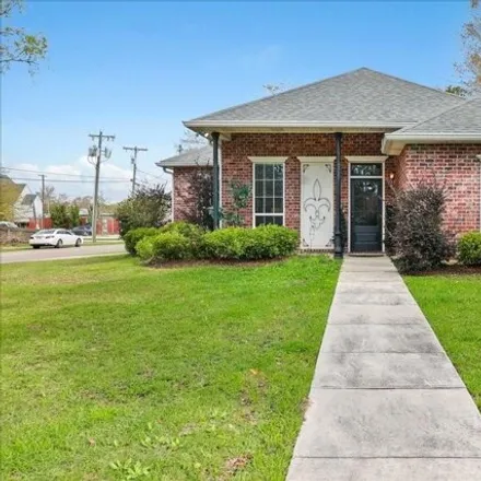 Buy this 2 bed house on 1392 9th Street in Broadmoor, Slidell