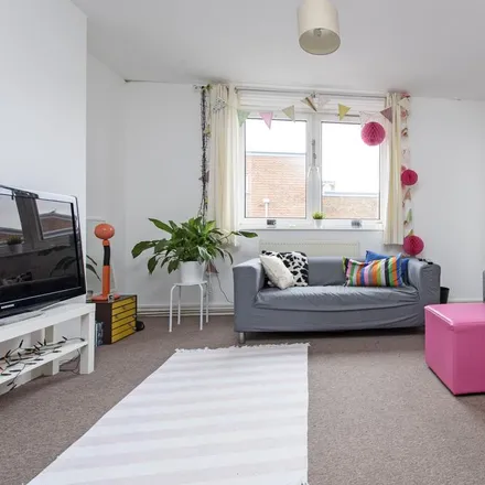 Rent this 3 bed apartment on Clarkson House in Maysoule Road, London