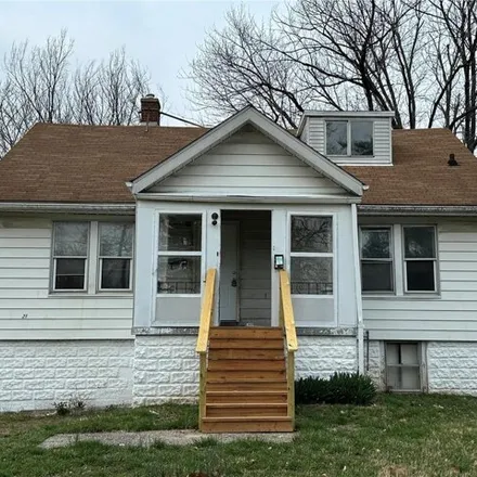 Buy this 4 bed house on 35 South 57th Street in Gartside, Belleville