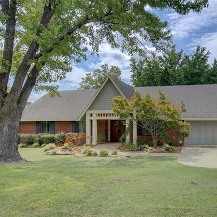 Buy this 5 bed house on 10416 South Richmond Place in Tulsa, OK 74137