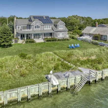 Rent this 4 bed house on 1060 Willow Terrace Lane in Orient, Southold