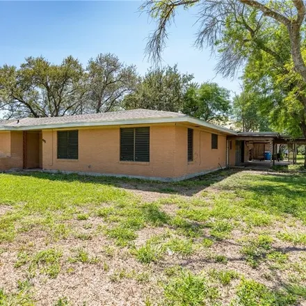 Buy this 4 bed house on 201 South Date Avenue in Bishop, Nueces County