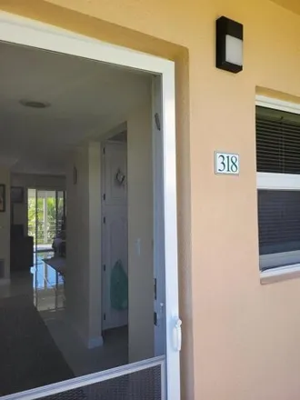 Rent this 1 bed condo on 2589 Northeast 2nd Court in Boynton Beach, FL 33435