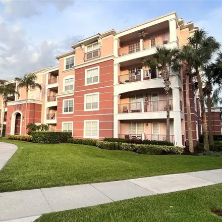 Buy this 3 bed condo on Vista Cay at Harbor Square in Lake Cay Place, Orange County