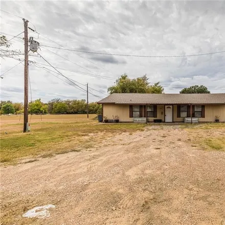 Buy this 4 bed house on 1001 Speegle Road in McLennan County, TX 76712