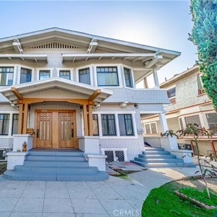 Buy this 6 bed house on 1682 West 25th Street in Los Angeles, CA 90007