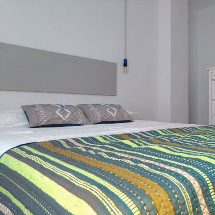 Rent this 3 bed room on Av. de la Aurora in Málaga, España