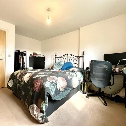 Image 6 - Southbury, Poppy Drive, London, EN3 4FB, United Kingdom - Apartment for rent