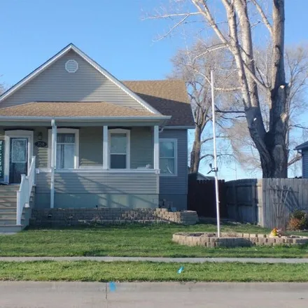 Buy this 4 bed house on 722 East 9th Street in North Platte, NE 69101
