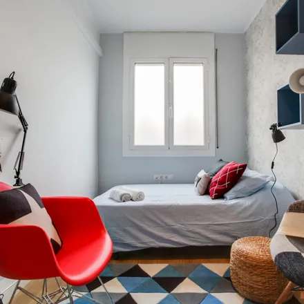 Rent this 4 bed room on Avinguda de la Riera de Cassoles in 56, 08012 Barcelona
