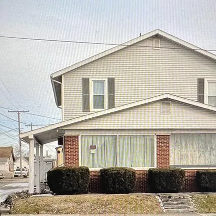 Buy this 4 bed house on 1714 M St in Bedford, Indiana