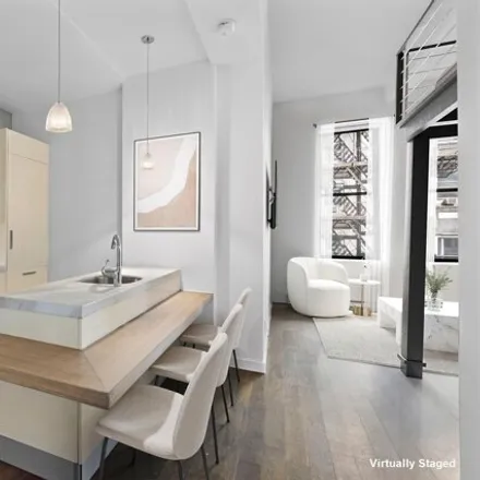 Image 2 - 9 East 36th Street, New York, NY 10016, USA - Condo for sale