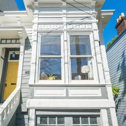 Image 3 - 702;704 Tennessee Street, San Francisco, CA 94158, USA - House for sale