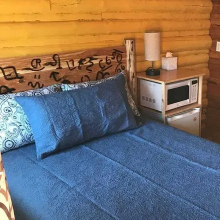 Rent this 1 bed house on Ashton