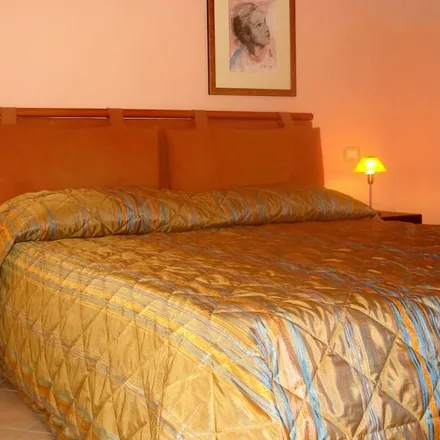 Rent this 2 bed apartment on 97016 Pozzallo RG