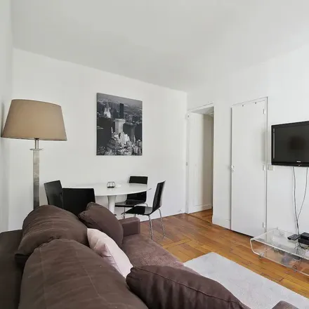 Image 5 - 5 Rue du Château d'Eau, 75010 Paris, France - Apartment for rent