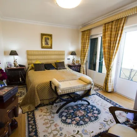 Rent this 5 bed apartment on Avenida Rio de Janeiro in 2780-016 Oeiras, Portugal