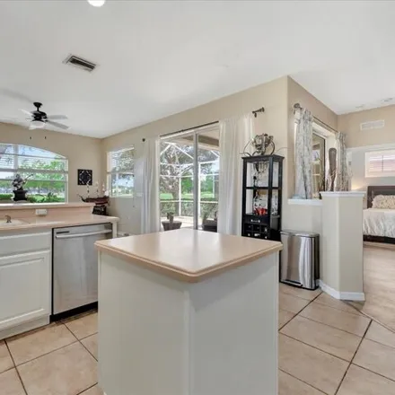 Image 7 - 1410 Millbrook Cir, Bradenton, Florida, 34212 - House for sale