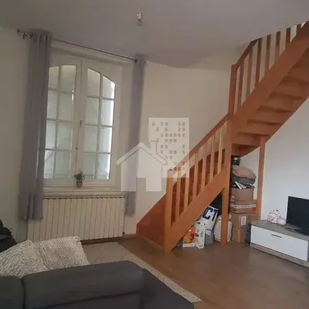 Rent this 3 bed apartment on 16T Chemin des Flageolles in 60160 Montataire, France