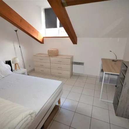 Rent this 2 bed apartment on 5 Rue Fornero Meneï in 06300 Nice, France