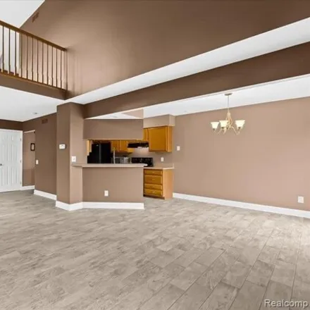 Image 2 - 45018 Horseshoe Circle, Canton Township, MI 48187, USA - Condo for rent