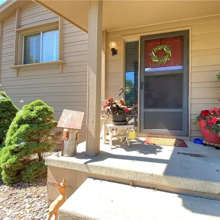 Image 2 - 1112 Woodland Park Drive, West Des Moines, IA 50266, USA - Townhouse for sale