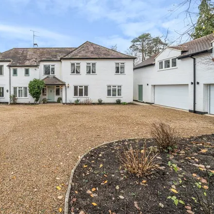 Rent this 7 bed house on St Mary's Road in South Ascot, SL5 9JG
