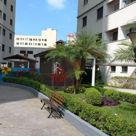 Buy this 3 bed apartment on Avenida Lauro Gomes in Rudge Ramos, São Bernardo do Campo - SP