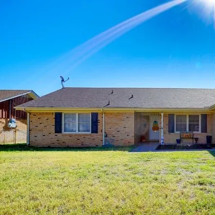 Buy this 3 bed house on 4014 East 37th Street in Odessa, TX 79762