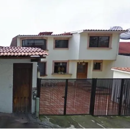 Buy this 5 bed house on Privada Acueducto de Nimes in Colonia Paseos del Bosque, 53270 Naucalpan de Juárez