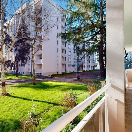 Image 1 - Nandina Park, 9, 11, 13 Rue Jules Verne, 64000 Pau, France - Apartment for rent