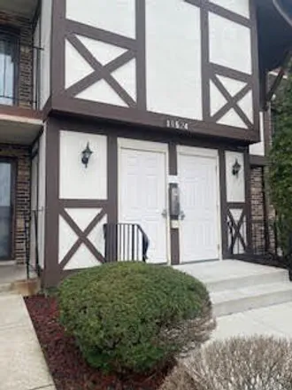 Buy this 2 bed condo on unnamed road in Chicago Ridge, IL 60482