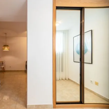 Image 8 - Carrer del Serpis, 64, 46022 Valencia, Spain - Apartment for rent