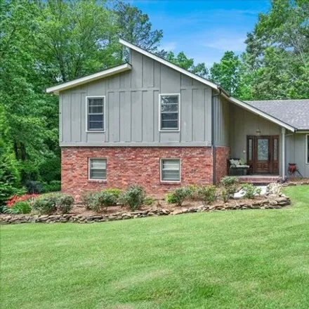 Buy this 4 bed house on 1725 Crestview Dr Sw in Cullman, Alabama